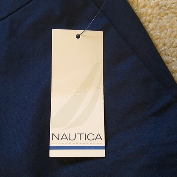 Nautica Women's Cropped Pants. Navy Blue. Size 8. NWT. - Picture 5 of 9